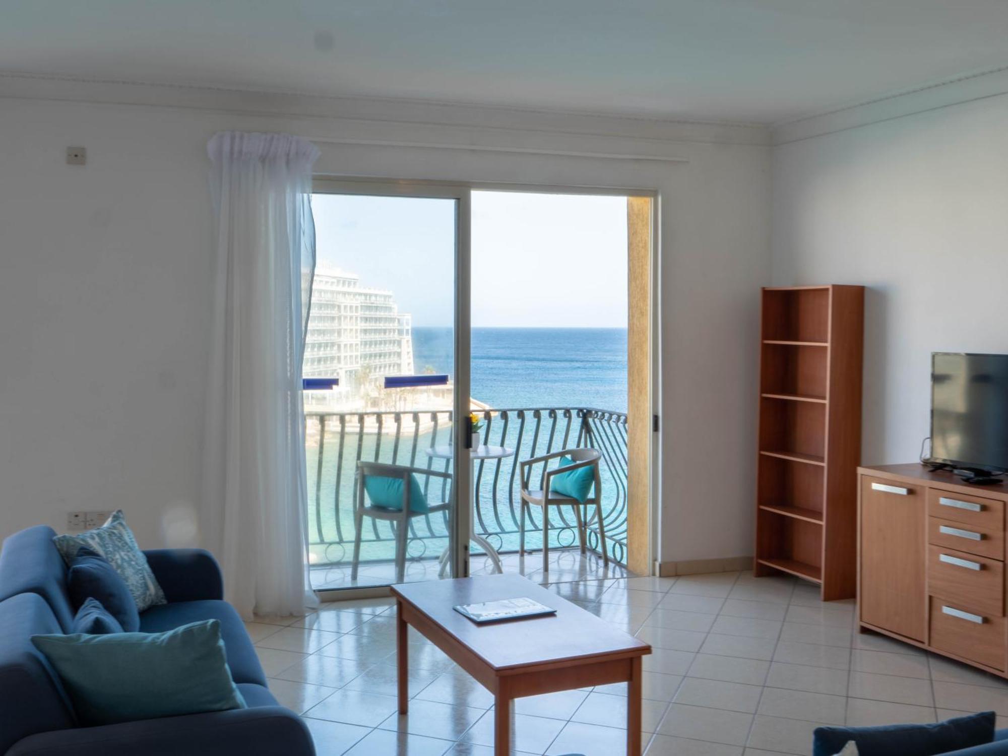 Morina Court - Seaview Apartments And Penthouse In St Julians By Shortletsmalta San Ġiljan Extérieur photo