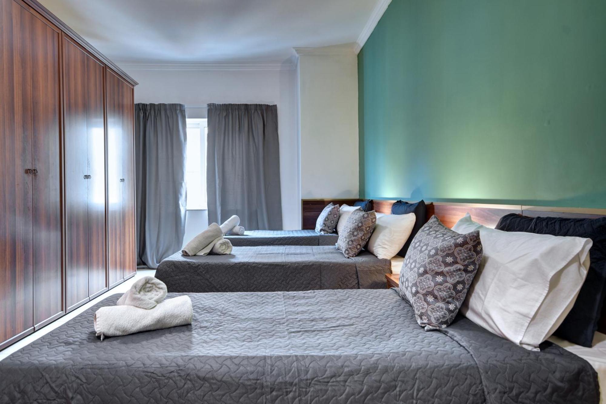Morina Court - Seaview Apartments And Penthouse In St Julians By Shortletsmalta San Ġiljan Extérieur photo